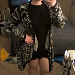 B&W Long Flowy Sweater with Geometric Pattern